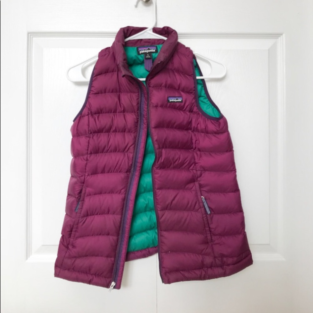 (Almost) New Girls purple Patagonia vest